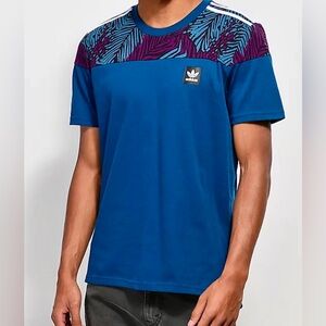 ADIDAS Originals Skateboarding
Blackbird Blocktee - Men’s Size XL - Like New